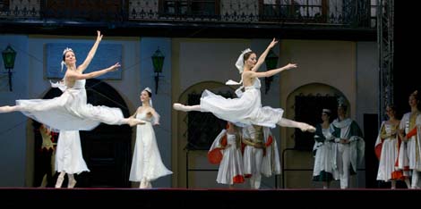 Bolshoi Theater performs in Nesvizh