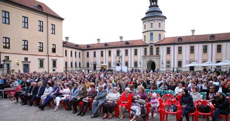 Bolshoi Theater performs in Nesvizh