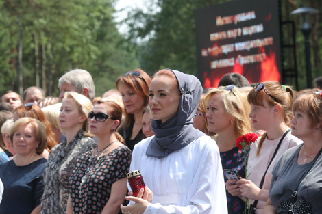 Митинг-реквием в мемориальном комплексе 