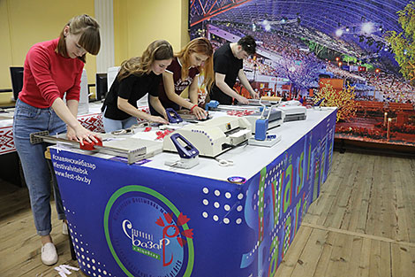 Accreditation of participants and guests of the Slavianski Bazaar in Vitebsk