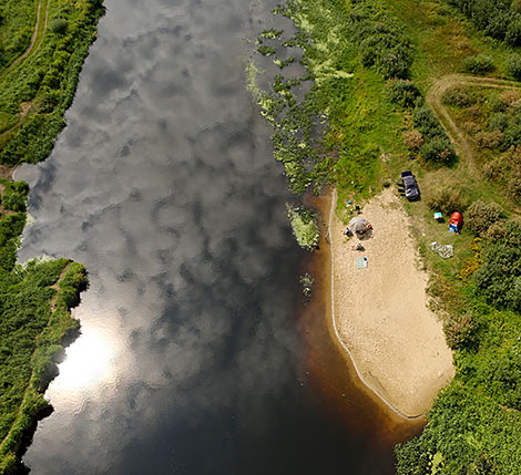 Над водной гладью реки Березины