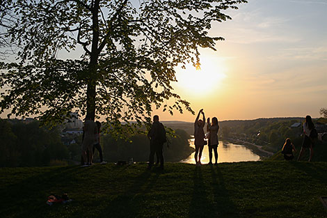 Река Нёман в лучах заходящего солнца