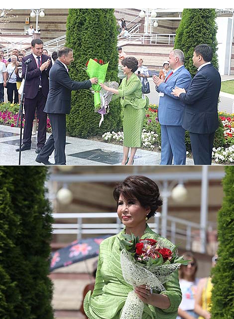Vitebsk Mayor Viktor Nikolaikin, Culture Minister Yuri Bondar and Roza Rymbayeva