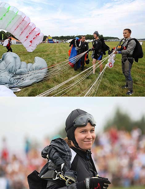 Соревнования парашютистов