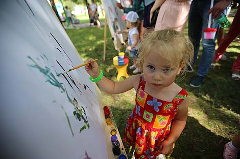 Oblaka Moloka (Milky Clouds) festival 