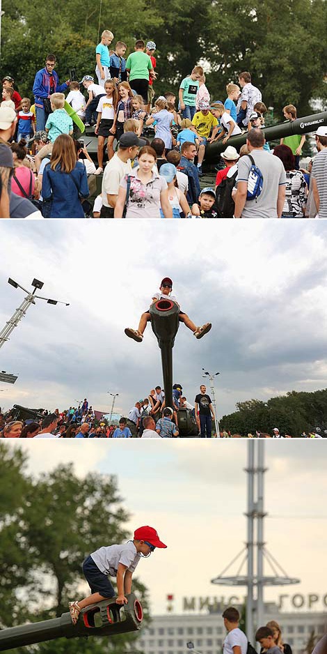 军事技术设备展览