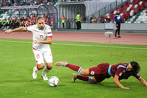 Defender Maksim Volodko