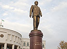 Monument to Uzbekistan’s first president Islam Karimov