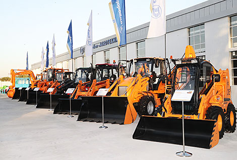 Belarusian-Uzbek enterprise Amkodor-Agrotechmash