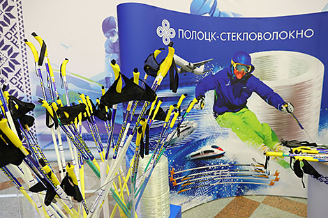 Lukashenko shown Belarusian ratracks, roller skis, musical instruments
