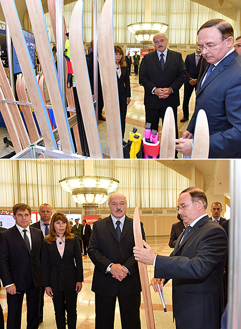 Lukashenko shown Belarusian winter equipment