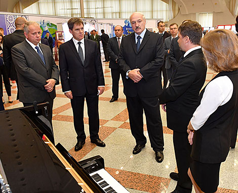 Exposition of musical instruments: pianos made in Belarus
