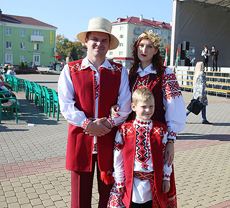 Роман и Анастасия Потапенко (Гомельская область)