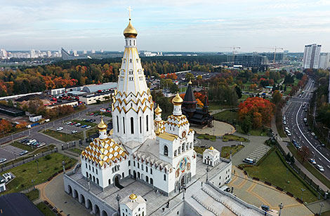 Патриарх Кирилл совершил чин Великого освящения Храма-памятника в честь Всех Святых 
