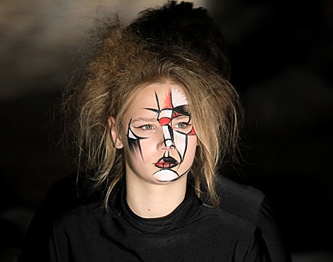 Перформанс молодёжного театра 