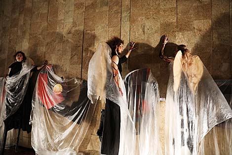 Перформанс молодёжного театра 