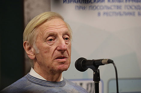 Выстаўка вядомага мастака Меера Аксельрода ў Мінску