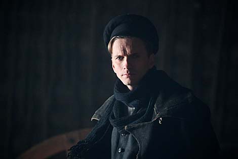 Актер Николай Шестак играет Янку Купалу