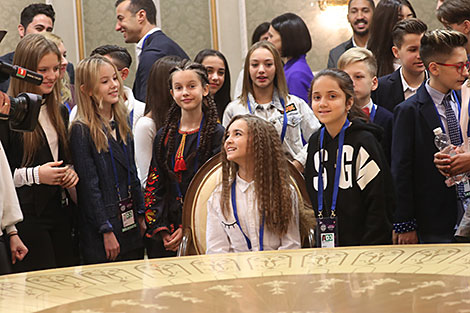 Excursion around the Palace of Independence for the participants of the Junior Eurovision 2018