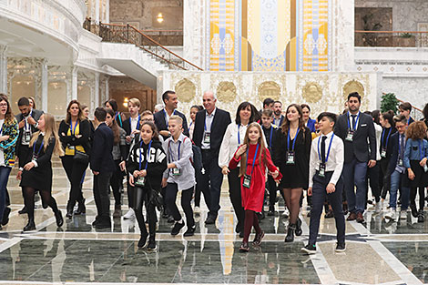 Excursion around the Palace of Independence for the participants of the Junior Eurovision 2018