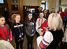 Знакомство с белорусской культурой: участники детского "Евровидения" посетили музей Янки Купалы