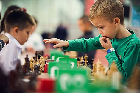 Black Pawn chess festival in Brest