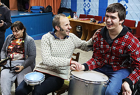 Беларуска-шведскі праект для дзяцей-інвалідаў у Гомелі 