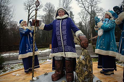 Цырымонія адкрыцця памятнага знака Новаму году