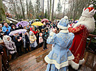 Father Frost and Snow Maiden welcome guests