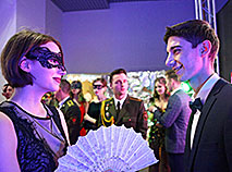 Новогодний бал в Национальной школе красоты