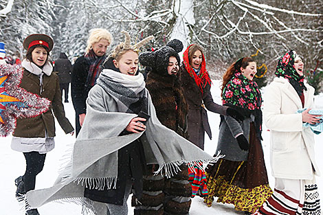 Показ традиционных колядных обрядов