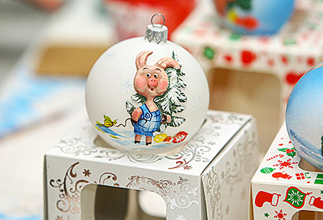Фабрика ёлочных игрушек 