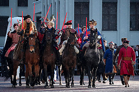 Parade of Father Frosts and Snow Maidens in Minsk