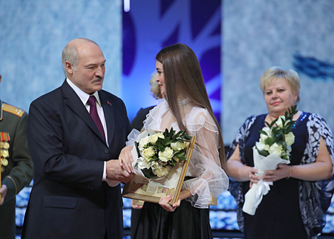 Special prize went to Miss Belarus 2018 and Miss World Europe Maria Vasilevich