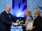 Alexander Lukashenko hands over the awards