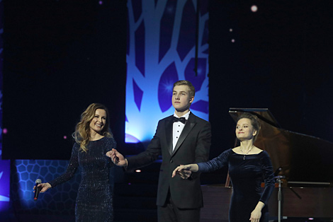 Yulia Bykova, Nikolai Lukashenko, Yelena Ostashkina-Myslivchik 