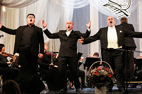 Tenors of the Italian La Scala Jingwei Zhang, Aldo Caputo and Gianni Mongiardino 