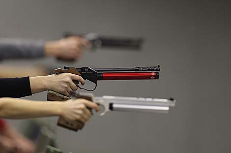 Соревнования в стрелковом тире имени маршала С.К. Тимошенко