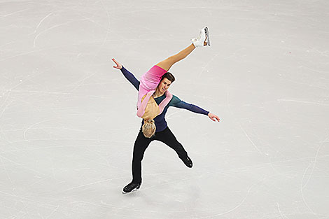 Julia Turkkila / Matthias Versluis (Finland) 