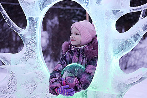 Выстава лядовых і снежных скульптур адкрылася ў Батанічным садзе НАН Беларусі