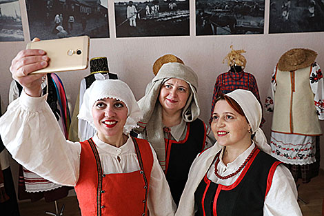 Arts and crafts of Belarus' Lakeland presented in Vitebsk