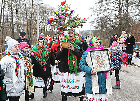 Gramnitsy ancient rite in the village of Novoye Polesie