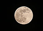 超级月亮在白罗斯