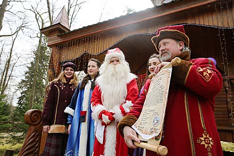 Union of Fathers Frost set up in Belarus