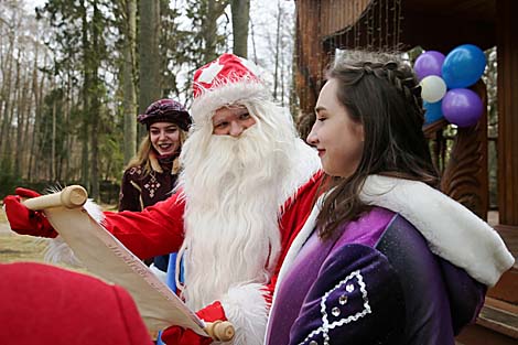 Student Father Frost from Belarusian State University Treaty to establish the Union of Fathers Frost 