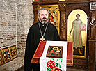 Head of the Kalozha Church Archpriest Alexander Bolonnikov with the historical copy of the unique Kalozha Icon of the Mother of God