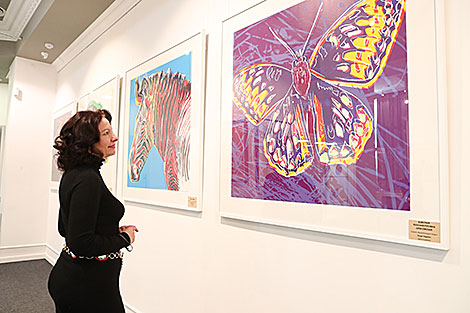 流行艺术之王安迪·沃霍尔的丝网印刷首次在明斯克展出