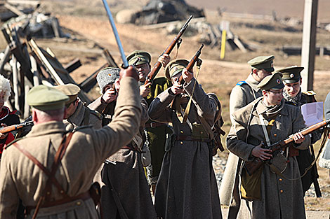 Рэканструкцыя бою Першай сусветнай вайны на 