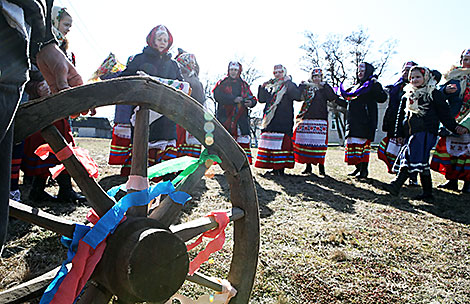 Authentic spring rite in Yelsky District 