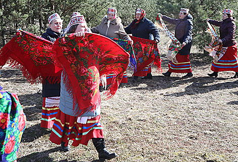 Authentic spring rite in Yelsky District 